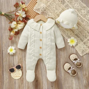 Combinaison bébé tricot crème col large torsadé