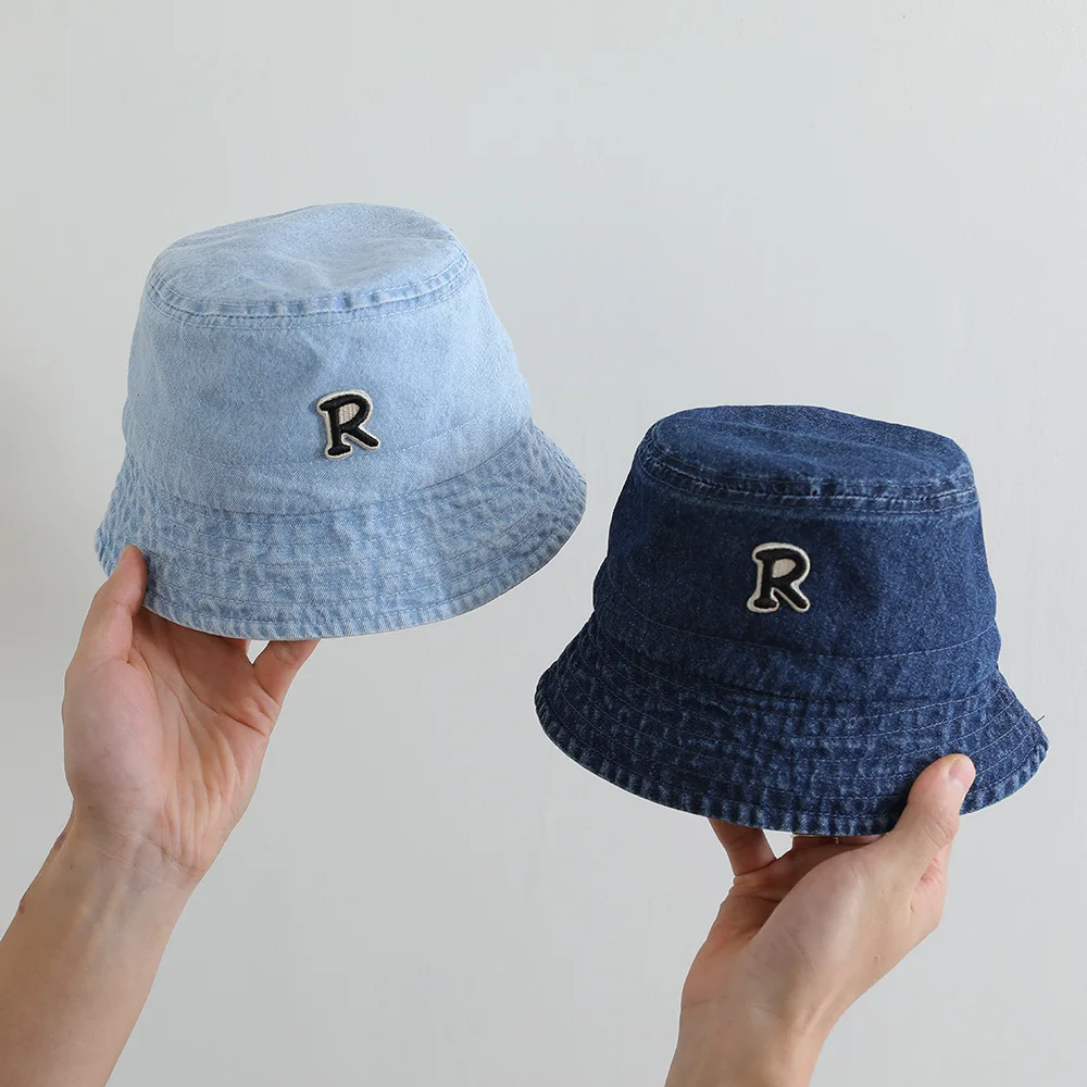 Chapeau bébé bleu seau été réglable style bob doux