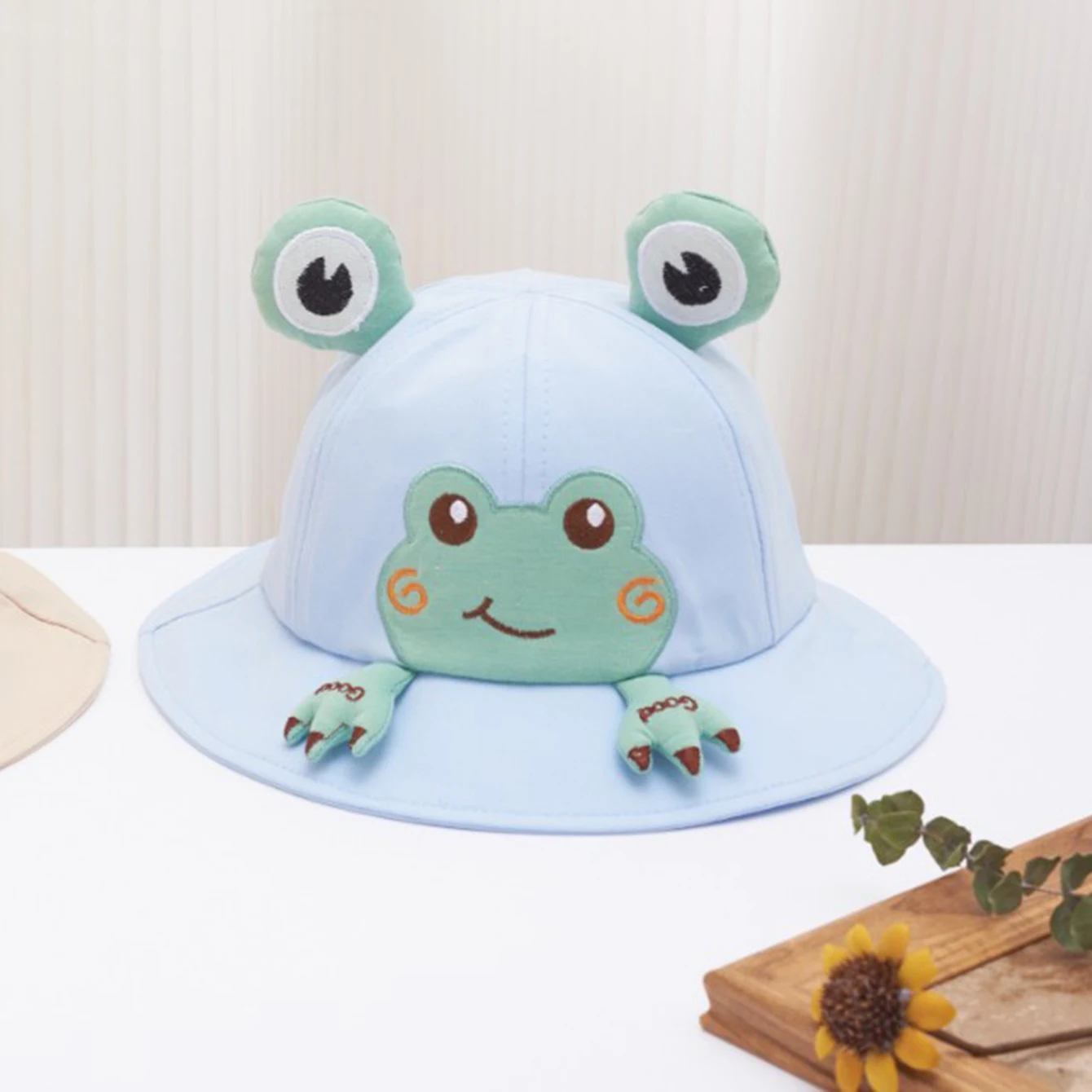 Chapeau bébé grenouille de soleil doux à large bord