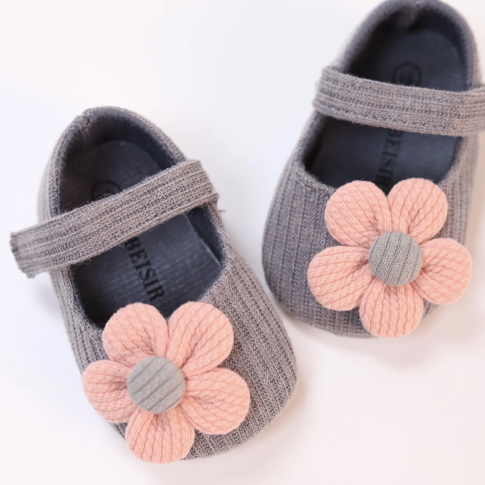 Chaussure bébé fleur souple antidérapante premiers pas